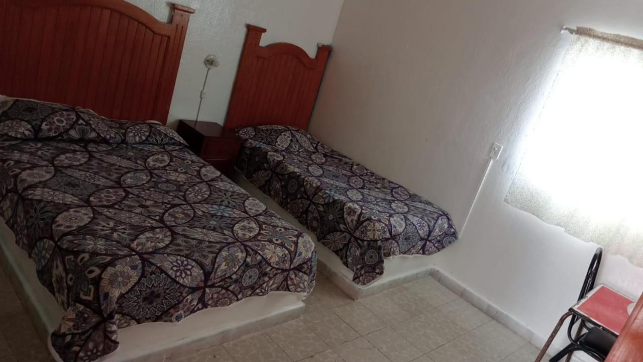 Hotel Rocio Cedral 外观 照片