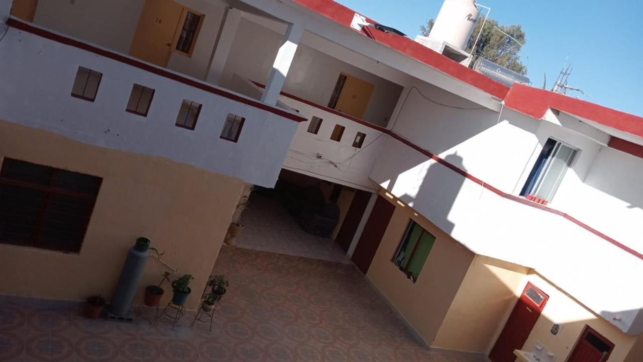 Hotel Rocio Cedral 外观 照片